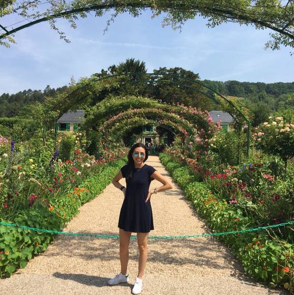 Meet your Posher, Janelle - Picture 1 of 1